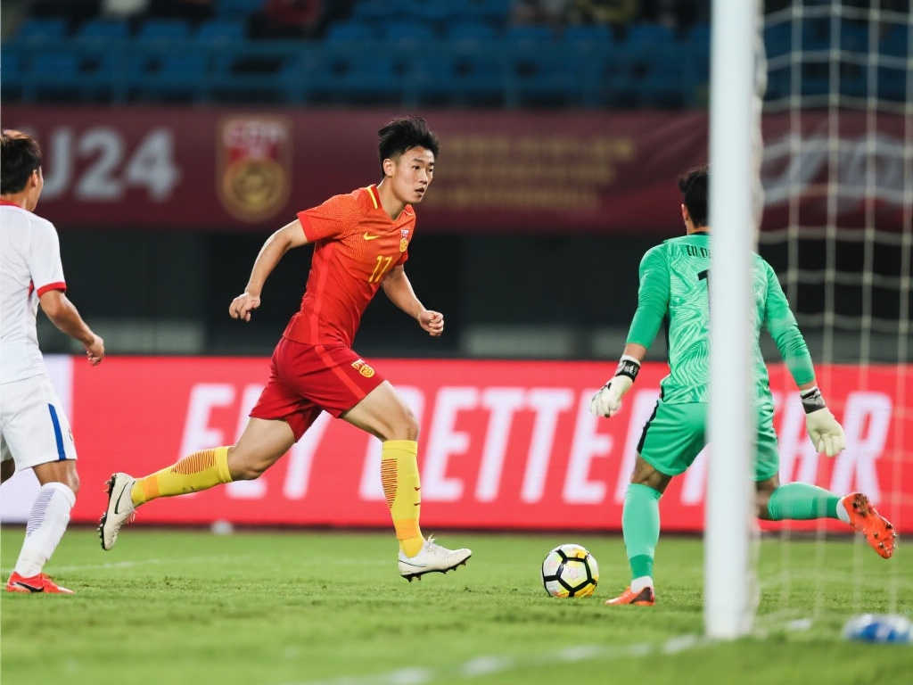 年轻前锋贝 年轻前锋贝